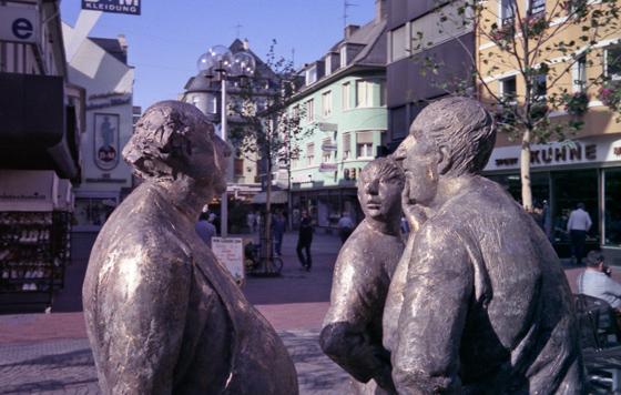 83-9-0024-Schwätzer nah mit Kuhne und Reinig-1-560 83-9-0024-Schwätzer nah mit Kuhne und Reinig-1-560