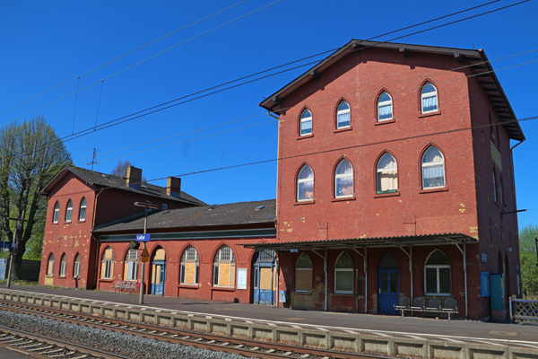 Bahnhof_Lollar_(003)-1-B600 Bahnhof_Lollar_(003)-1-B600