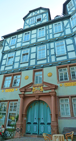 P1010985-Marburger Haus der Romantik-H600
