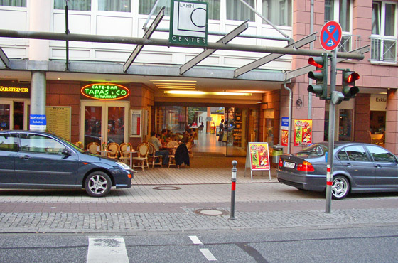 P7164268-Marburg-Passage im Lahncenter-Tapas & Co (2004)-560 P7164268-Marburg-Passage im Lahncenter-Tapas & Co (2004)-560